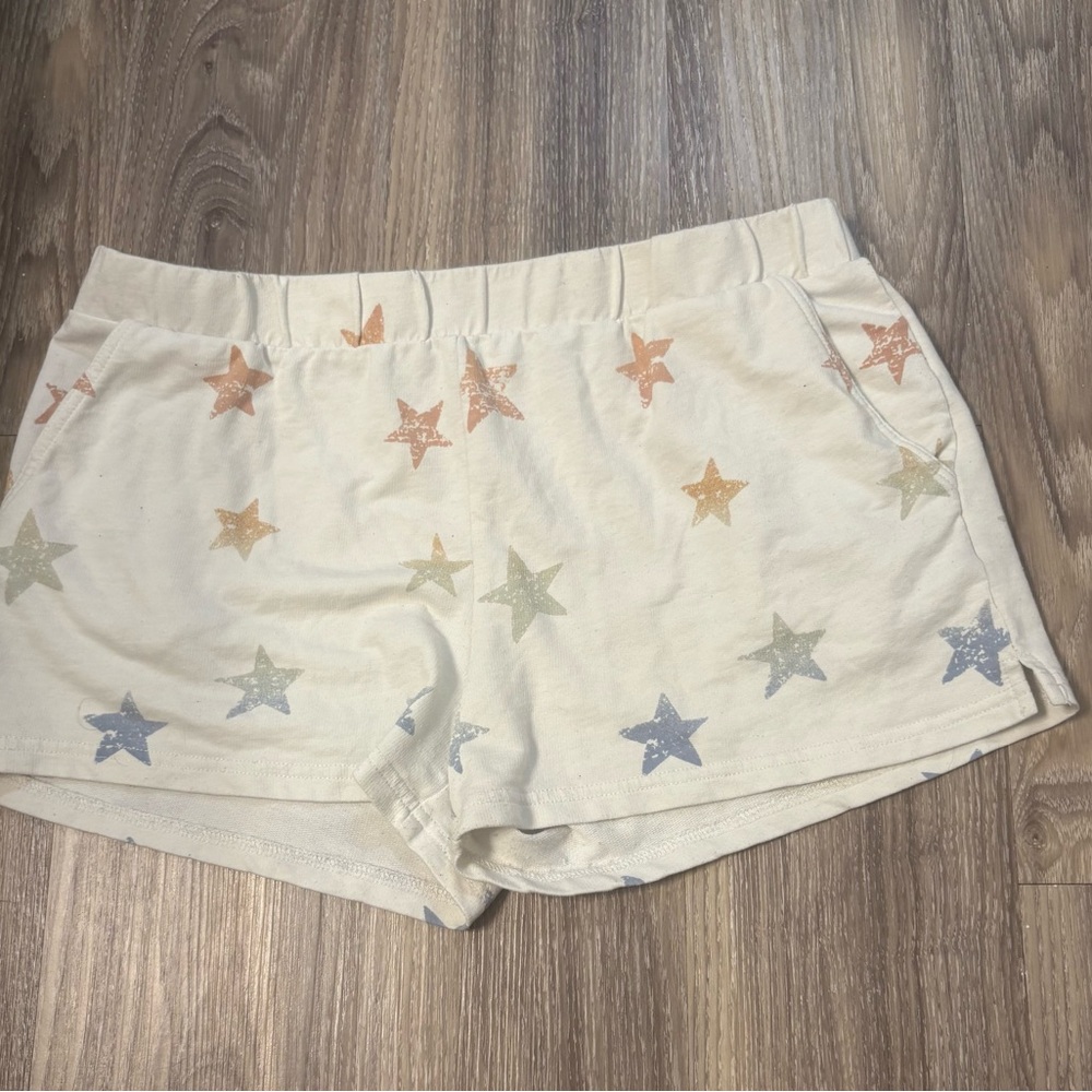 Z Supply Cream Star Print Women Shorts